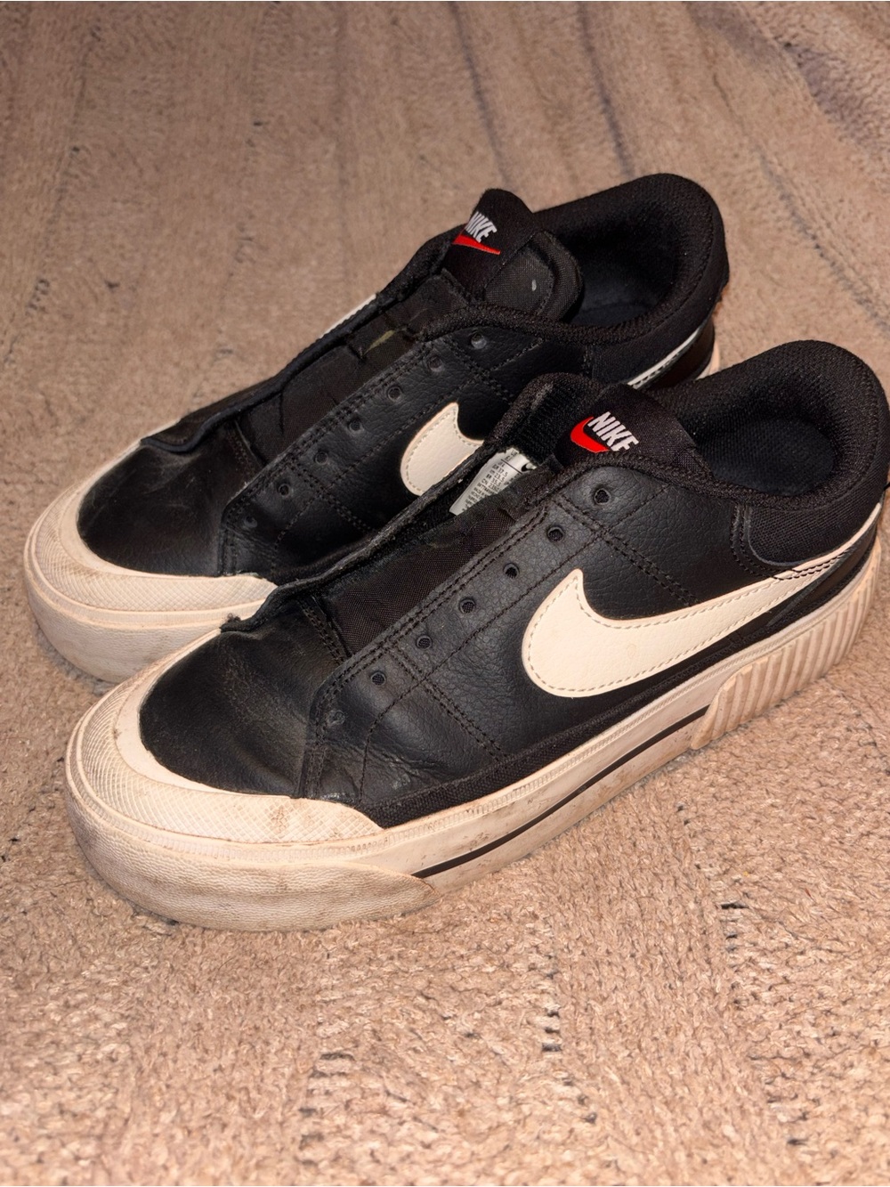 Nike Court Legacy Lift Black White Platform Sneakers Women’s 6.5 US